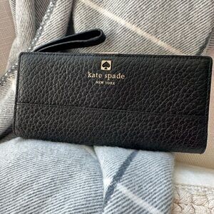 Kate Spade Textured Black Wristlet